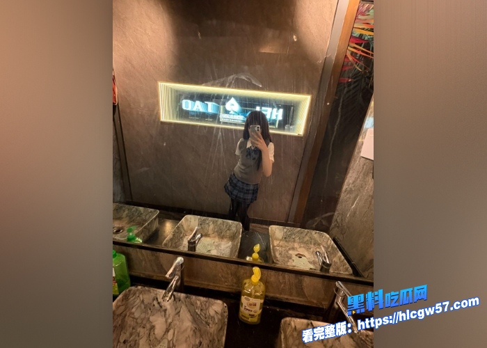 广东极品高中生妹子，抖音网红反差精神小妹露脸高颜值，超大尺度私密流出 2