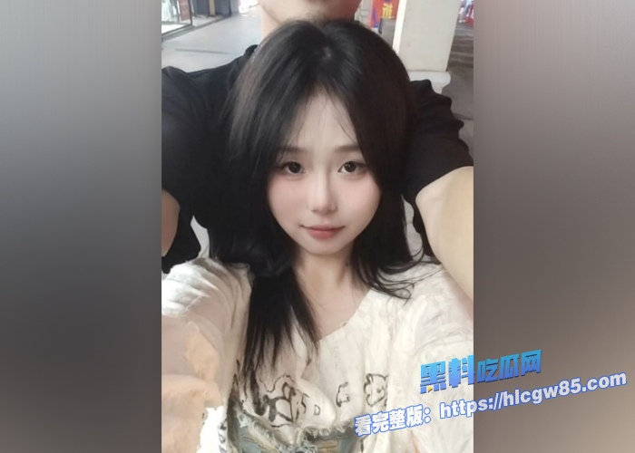 广东科技职院清纯小妹边思雨 4
