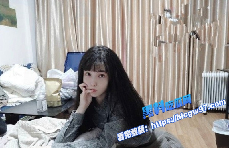 重磅炸裂越南退圈顶级女神小E尘封已久的高清私密自慰完整版意外流出4