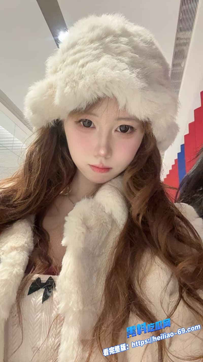 母子乱伦干妈排卵期刷牙弯腰太诱人了儿子直接后入猛操还内射满穴这对母子也太敢玩了1 母子乱伦干妈排卵期刷牙弯腰太诱人了儿子直接后入猛操还内射满穴这对母子也太敢玩了1