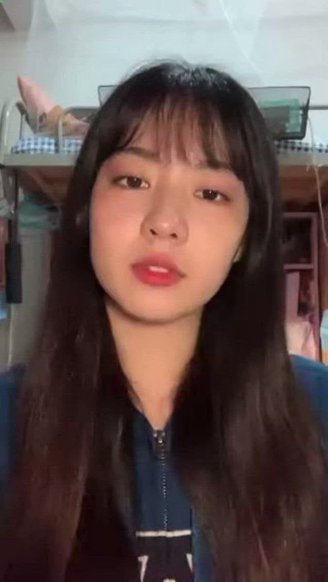 前男友投稿!马燕妮被社会混混调教成淫贱母狗 3P视频曝光! 前男友投稿!马燕妮被社会混混调教成淫贱母狗 3P视频曝光!