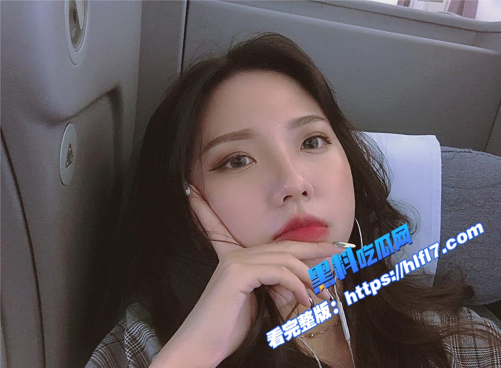 巨乳网红美甲师 奈奈 火辣登场 高颜值身材炸裂 口交上位内射全套！ 图7