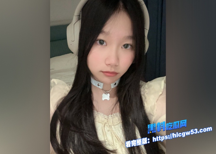 某大学极品校花在家自拍不雅视频发给男友分手后被渣男曝光清纯可爱面容加粉嫩诱人酮体简直无敌了 图5WH700x500px