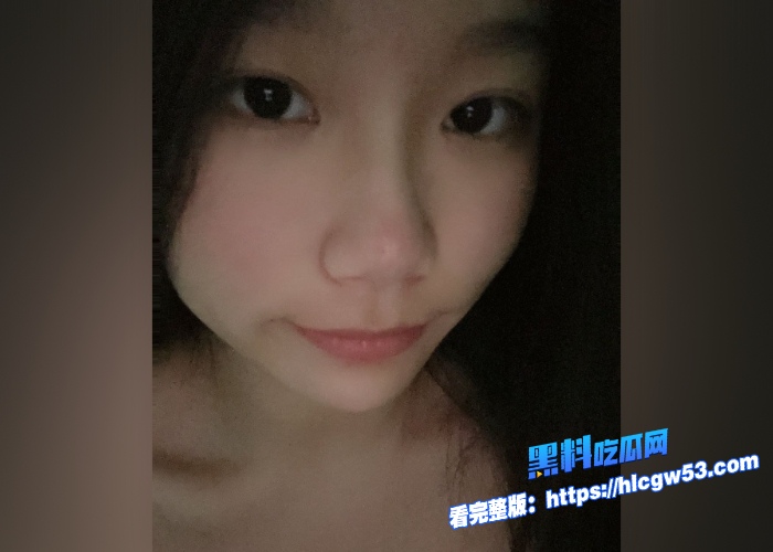 某大学极品校花在家自拍不雅视频发给男友分手后被渣男曝光清纯可爱面容加粉嫩诱人酮体简直无敌了 图11WH700x500px