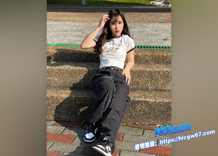 山东青岛清纯女大学生约炮同城体育生性爱视频遭曝光这小身板被小伙猛凿啊床都快干塌了 6
