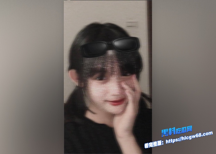 师生恋大瓜太牛了鞍钢高级高中李如意自慰勾引化学老师SM调教老师穿丝袜性爱视频与聊天记录被曝光 图1