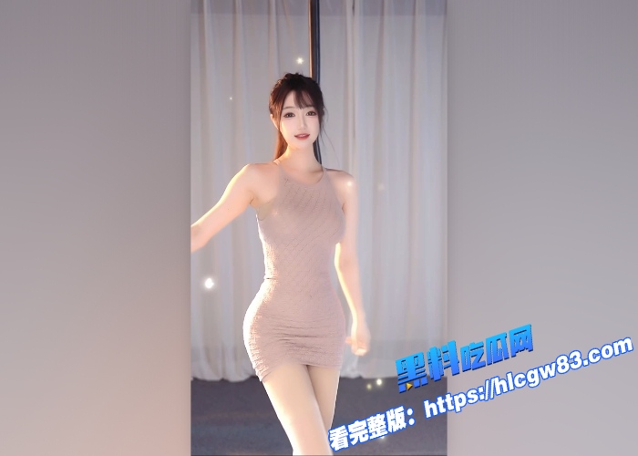 牙百万超人气御姐主播坏空空超高颜值极品身材激情热舞更有独家AI处理三点全露抖胸裸舞淫骚动作火辣诱惑十足 图 5