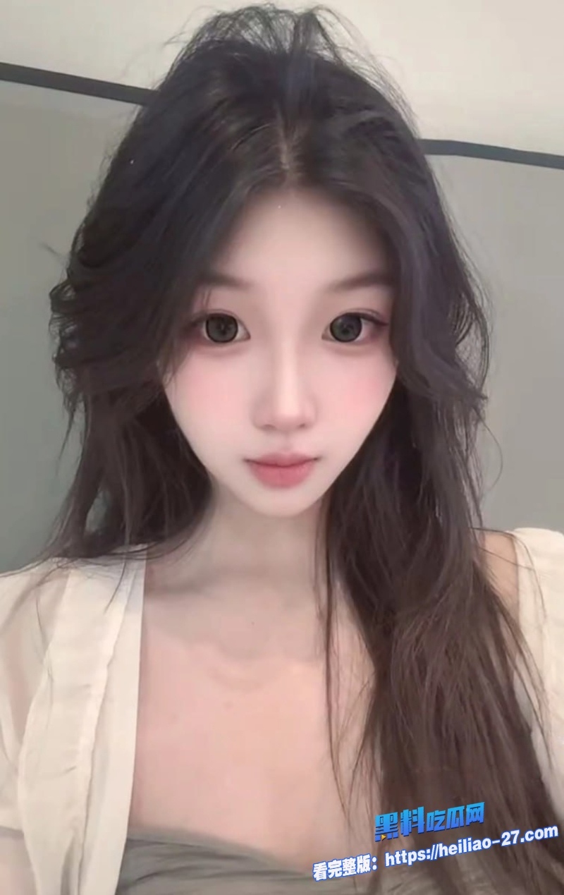 海南神秘白富美吴双青探探约炮视频曝光懒得上班天天卖逼捞金小浪货被猛男压床狂操 1 海南神秘白富美吴双青探探约炮视频曝光懒得上班天天卖逼捞金小浪货被猛男压床狂操 1