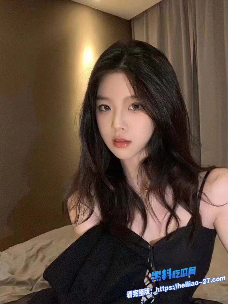 海南神秘白富美吴双青探探约炮视频曝光懒得上班天天卖逼捞金小浪货被猛男压床狂操 3 海南神秘白富美吴双青探探约炮视频曝光懒得上班天天卖逼捞金小浪货被猛男压床狂操 3