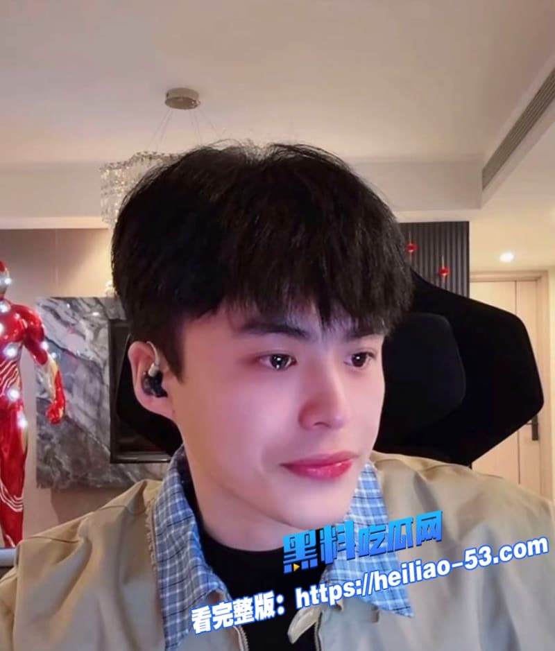 快手网红牌晓亮塌房实锤直播间公然吸毒出轨钓富婆私生活极乱黄赌毒占俩视频曝光炸锅 5