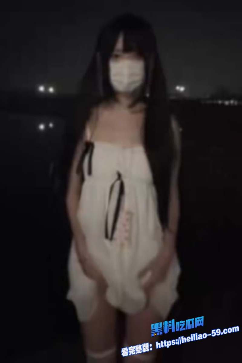 推特极品高颜值小萝莉季雨2000私定版惊艳上线3