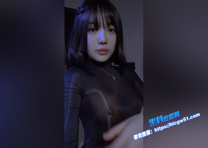 黑料PK！网黄福利姬 高桥千凛 VS 上海宝洁 女主管 福利姬风骚诱人 女主管美艳动人 谁更吸引你呢5