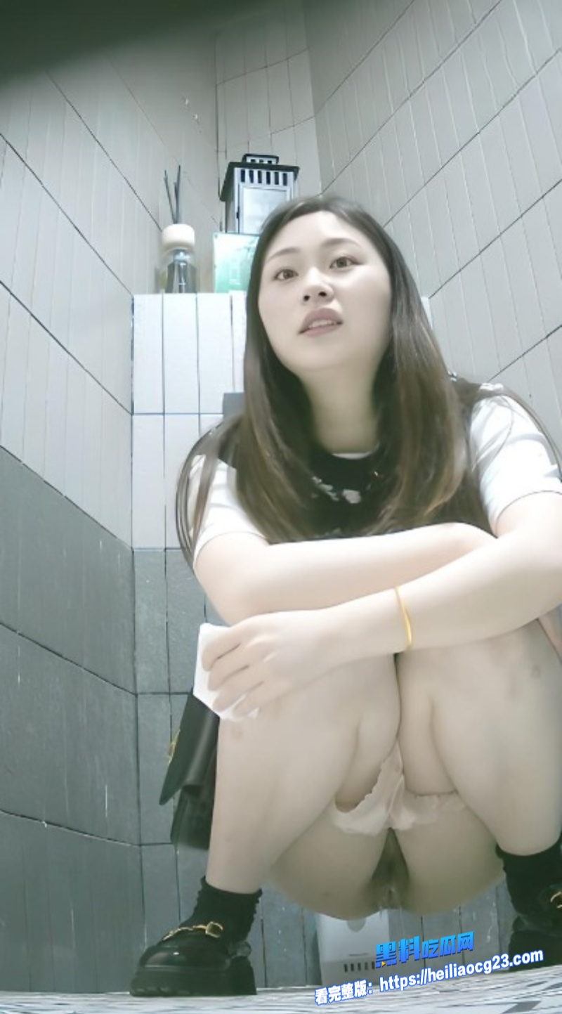 医院厕所偷拍2