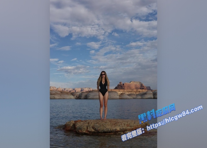 知名演员西德妮·斯威尼（Sydney Sweeney） 三级影片流出！3