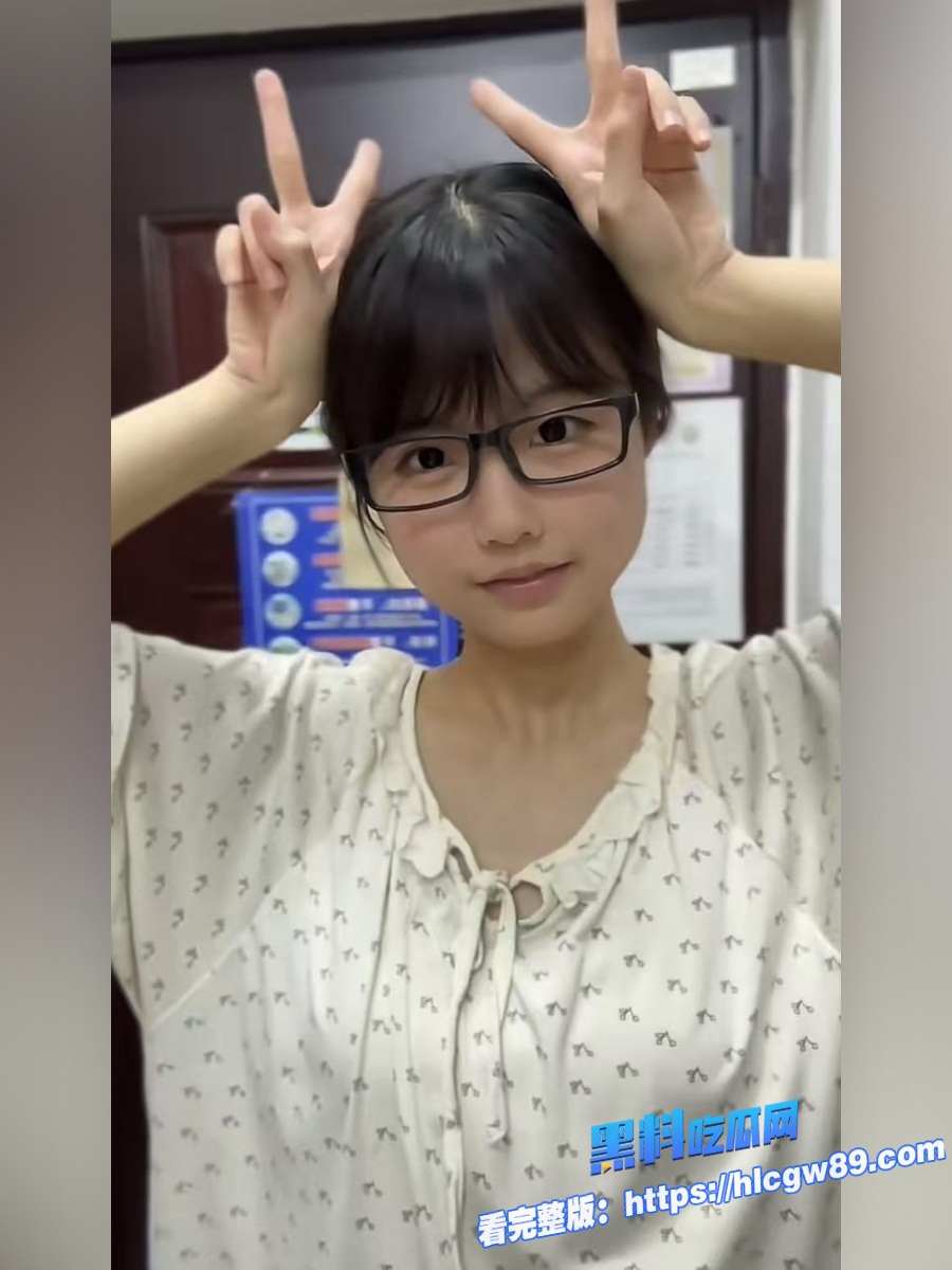 傻白甜留学美国被白人导师 pua拍片2