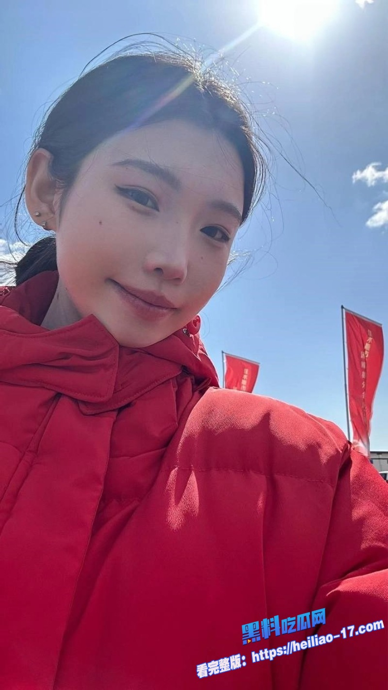 黑龙江艺术系高颜值女神李丽娜性爱视频惨遭泄露高冷御姐秒变乖巧母狗4