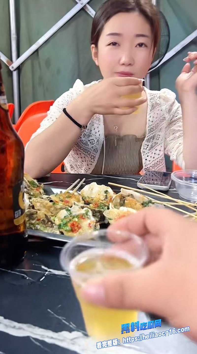 卡车界女网红迎迎13 卡车界女网红迎迎13
