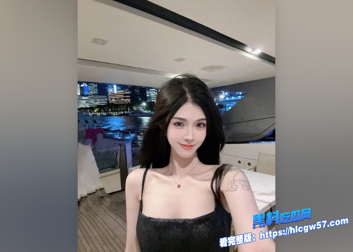 瓜友投稿 母狗黄丽娜 酒吧认识的骚逼炮友，有男朋友是个龟男，性欲贼旺盛在外边好几个炮友，他男朋友知道也管不住 1