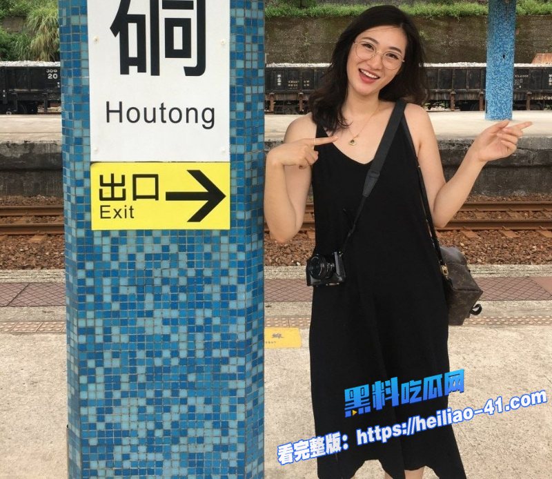 台湾新北市反差人妻赵芝自拍流出淫水潺潺极易高潮3 台湾新北市反差人妻赵芝自拍流出淫水潺潺极易高潮3