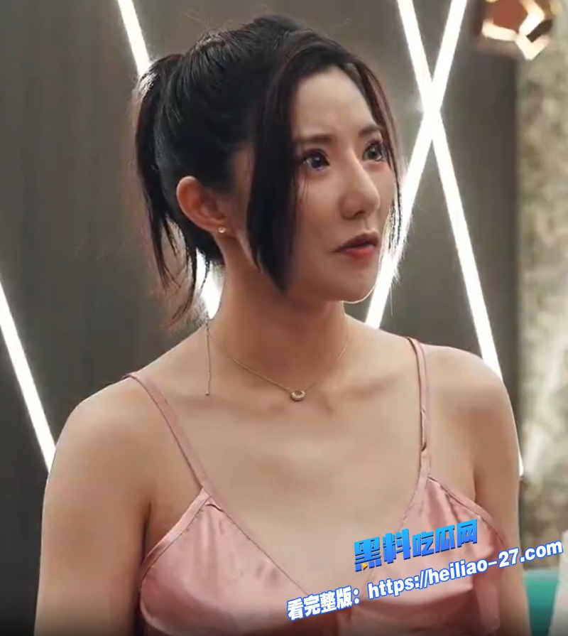 人气网红楚茵婚礼后意外出轨新娘楚茵与避孕套经销商擦出火花5 人气网红楚茵婚礼后意外出轨新娘楚茵与避孕套经销商擦出火花5