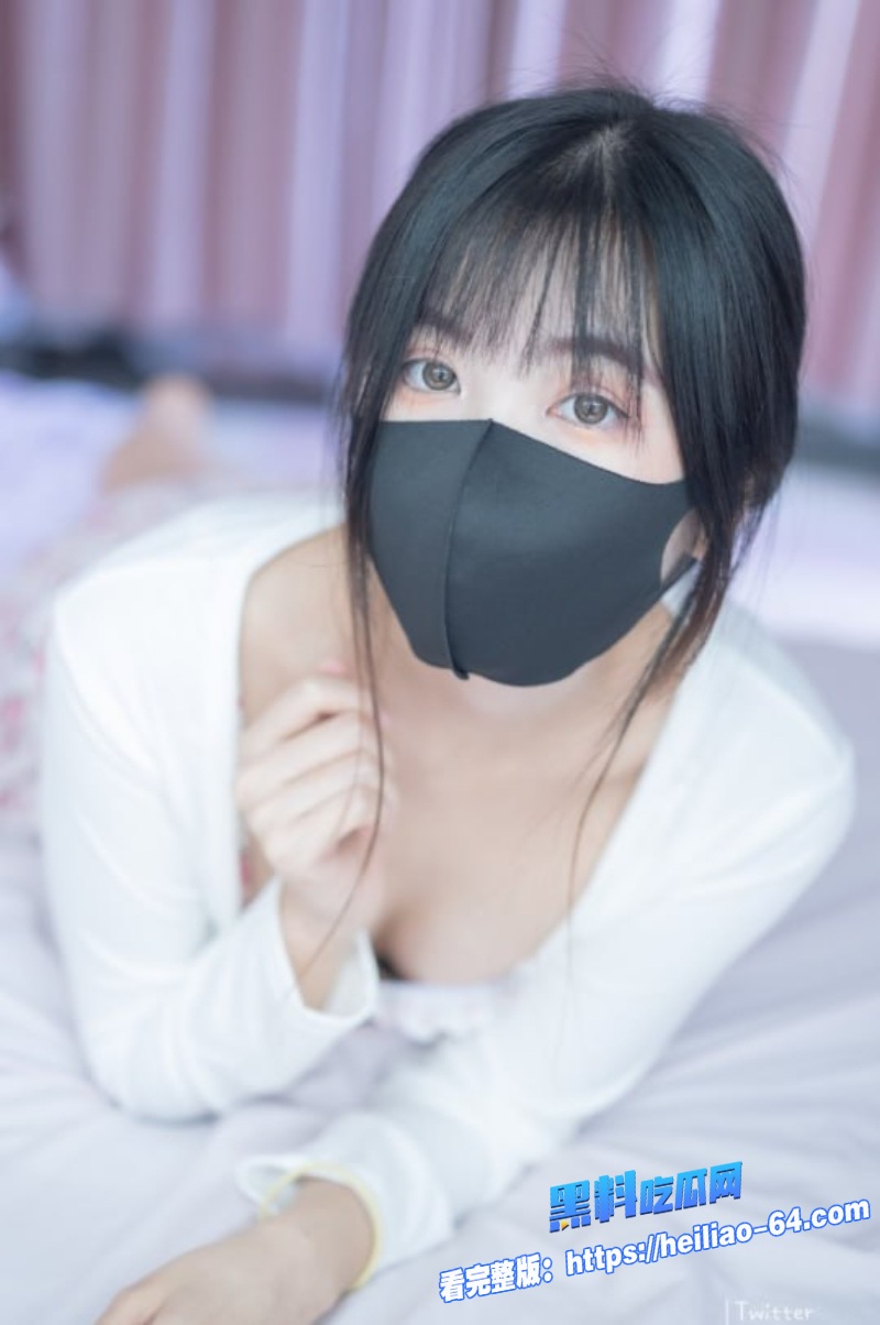 粉嫩白虎少女懒懒猪JK甜美造型头套男跳蛋玩穴后中出猛干5 粉嫩白虎少女懒懒猪JK甜美造型头套男跳蛋玩穴后中出猛干5
