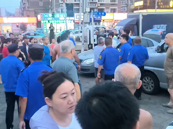 l山东路地铁口3