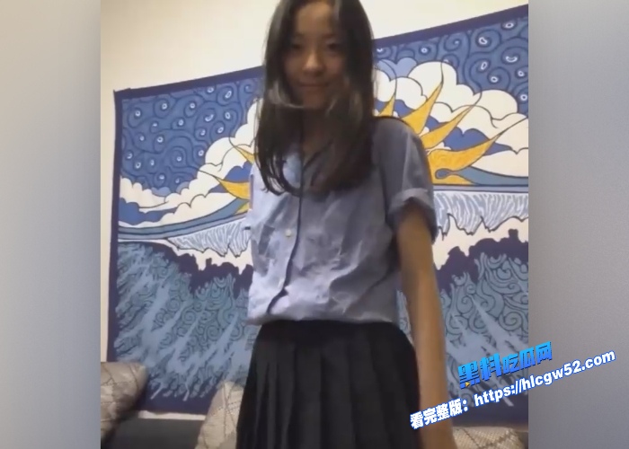 开阳女高中生学生妹口交服务本校外教被老外视频曝光小小年纪玩的如此刺激 图2WH700x500px 开阳女高中生学生妹口交服务本校外教被老外视频曝光小小年纪玩的如此刺激 图2WH700x500px