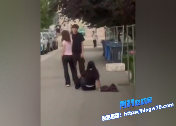 山东外事职业大学张宇泽脚踏两只船跟女生打起来了爱的时候插到最深不爱的时候拳打脚踢 图9 山东外事职业大学张宇泽脚踏两只船跟女生打起来了爱的时候插到最深不爱的时候拳打脚踢 图9