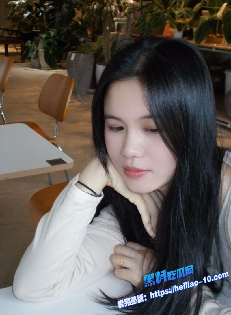 潜规则系列公司领导约操反差少妇人妻酒店偷情视频流出4