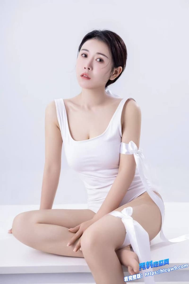 巨乳骚货NpxvipOnlyFans最新神作淫荡大奶玩具肉棒骚穴自慰狂玩 10 巨乳骚货NpxvipOnlyFans最新神作淫荡大奶玩具肉棒骚穴自慰狂玩 10