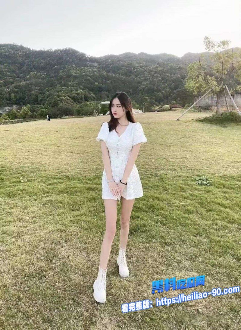 最新校园泄密极品反差大学生与男友开房视频流出妹子身材很好胸又大又白捏住奶子爆操最爽了10