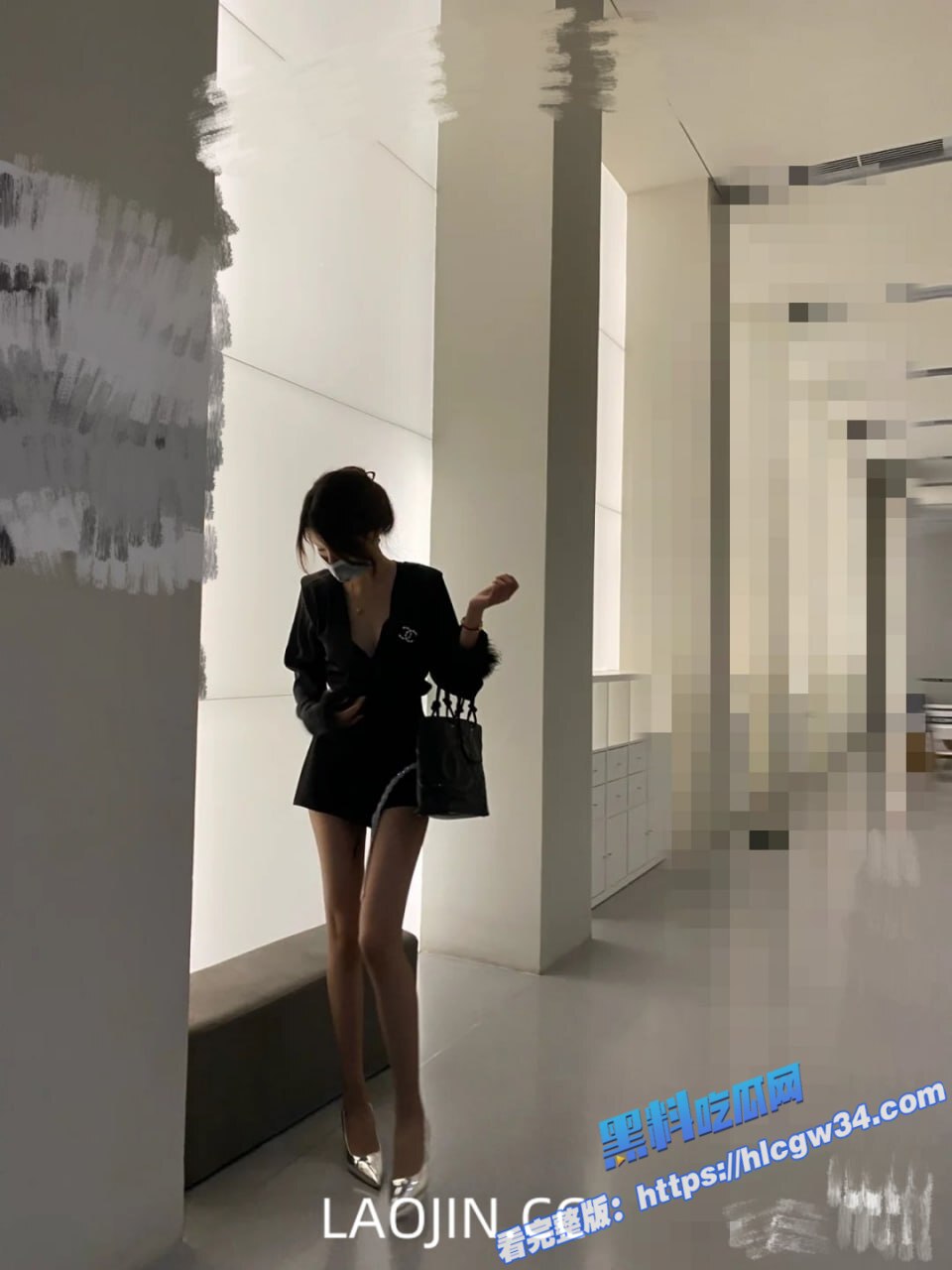 推特极品人妻 4KEternal 会员定制视频流出 多人淫乱大战 场面极其炸裂27