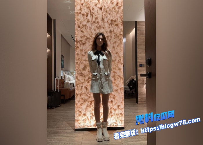 BDSM大神调教校花级母狗日常视频流出极品高贵女神在富豪面前也只能跪地喝尿伺候主人6