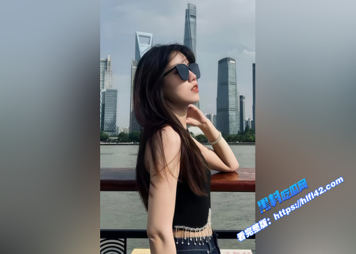 风韵犹存小少妇 被灌醉后露出淫荡本性 渴望大鸡鸡插入 被后入疯狂输出5 风韵犹存小少妇 被灌醉后露出淫荡本性 渴望大鸡鸡插入 被后入疯狂输出5