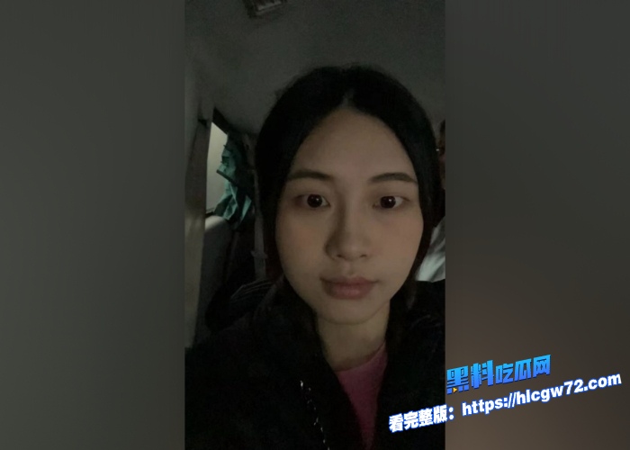 杭州浙商银行母狗周雪瑶性瘾极强爱玩3P背着男友外出约炮被内射海量性爱私拍疯传全网 图6