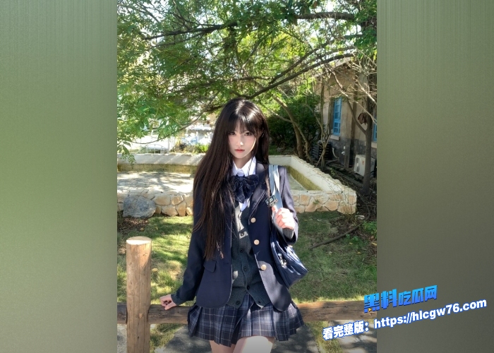 高颜值05年jk小女友和富二代男友酒店啪啪视频流出超级可爱爱玩王者干累了趴在男友怀里熟睡被偷拍1