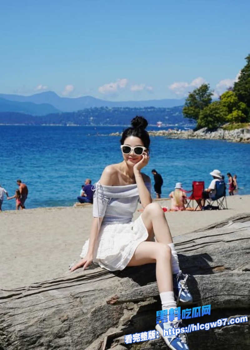 华裔御姐Alice的这也太反差啦 7