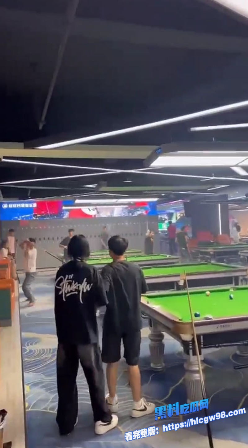 热搜圣体台球厅江湖刀枪炮聚集地各种奇葩暴力事件合集视频来袭16
