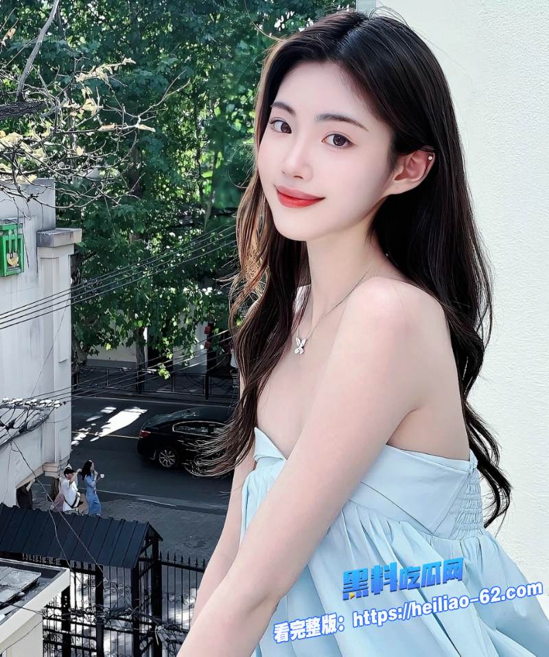 海角真实父女乱伦兽父哄骗女儿楼道深喉吞鸡巴4