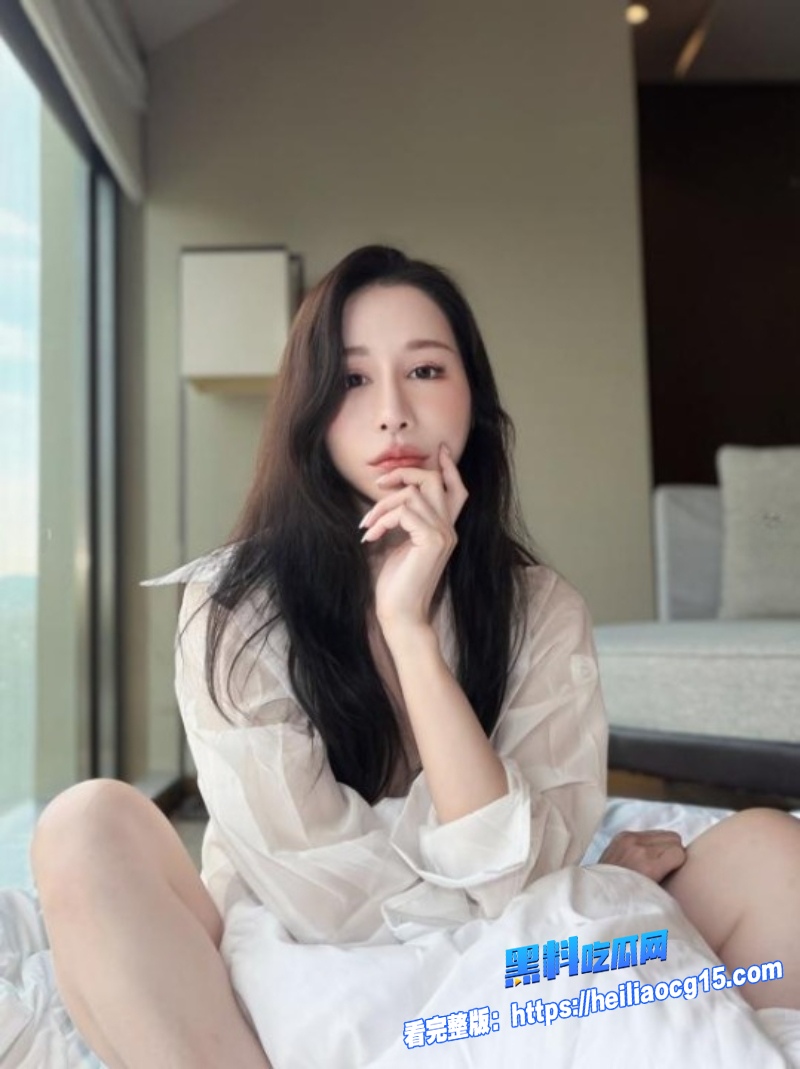 台湾巨乳网黄辛尤里9 台湾巨乳网黄辛尤里9