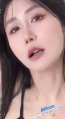 秀人网网红写真女神 阿姣 私拍自摸诱惑视频 仿真精液涂满小穴！3