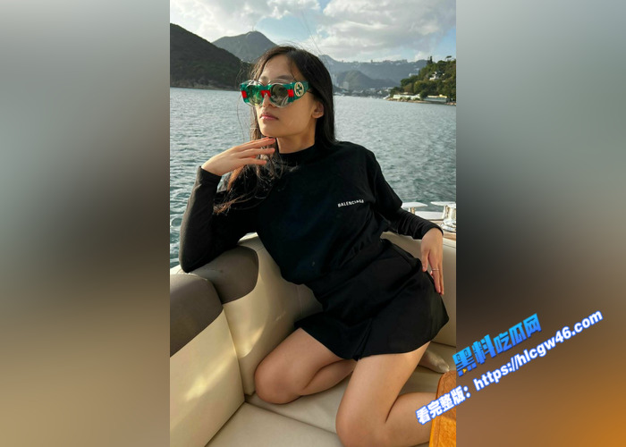 舞蹈学院学生 eskyperry 全裸舞蹈大秀 多体位啪啪性爱 各种姿势契合度100 真让人羡慕7