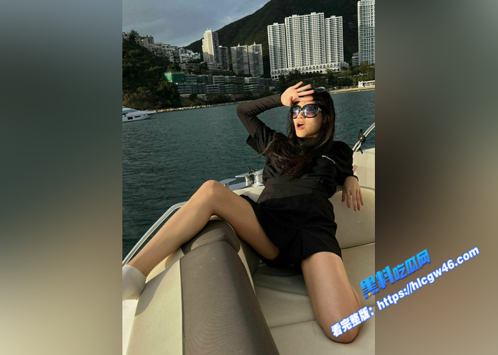 舞蹈学院学生 eskyperry 全裸舞蹈大秀 多体位啪啪性爱 各种姿势契合度100 真让人羡慕8