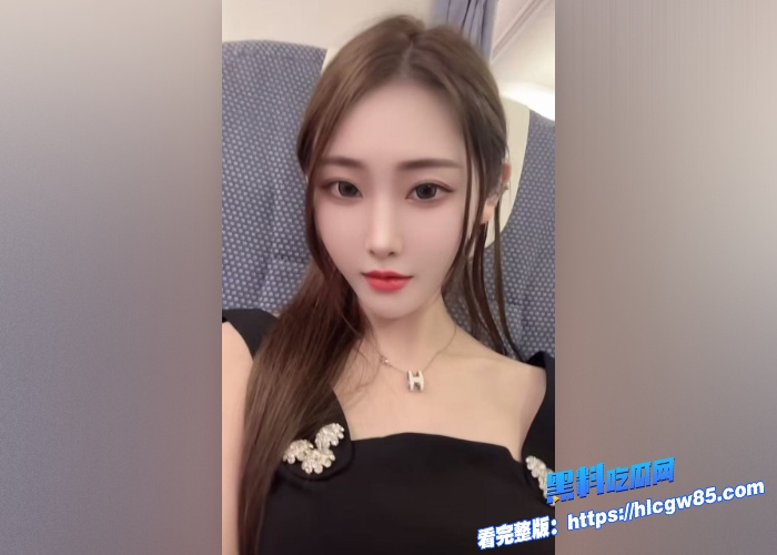 瓜友投稿 风情少妇性爱视频 深喉口交狂操不停！多姿势翘臀猛操最后屁眼内射！ 1
