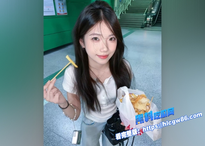 瓜友投稿极品身材颜值的小美女奶子十分坚挺与男友出租屋甜蜜做爱简直激情四射2 瓜友投稿极品身材颜值的小美女奶子十分坚挺与男友出租屋甜蜜做爱简直激情四射2