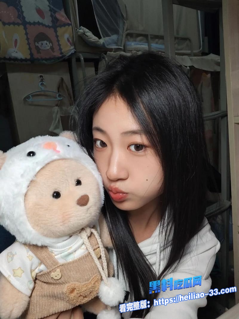 紫色人妻韵味爆棚男主彻底迷恋这肥美大屁股全程后入狂顶猛撞2 紫色人妻韵味爆棚男主彻底迷恋这肥美大屁股全程后入狂顶猛撞2