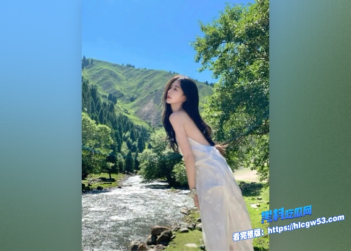 上海艺术系校花与肥胖金主大哥性爱视频曝光，情趣内衣谄媚动人图5.jpg
