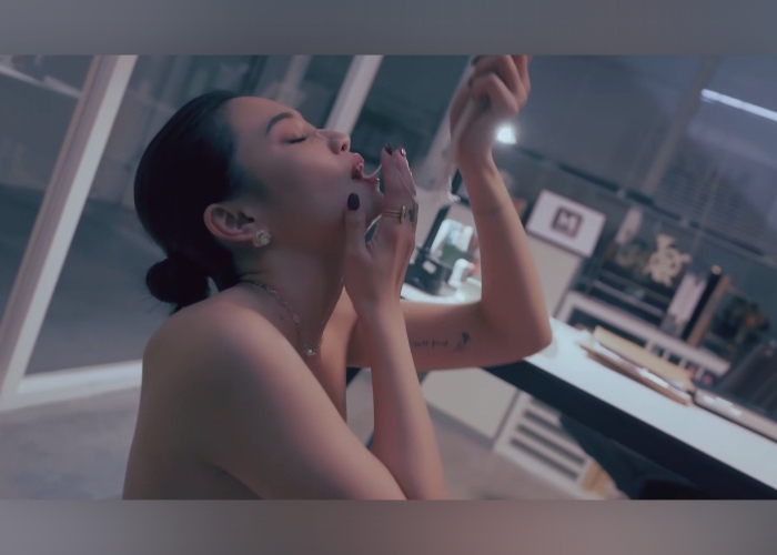 麻豆传媒宋南伊妖女榨汁感染者的蜕变神似女明星宋佳女上司化身榨精魅魔肉丝美腿勾引男下属10 麻豆传媒宋南伊妖女榨汁感染者的蜕变神似女明星宋佳女上司化身榨精魅魔肉丝美腿勾引男下属10