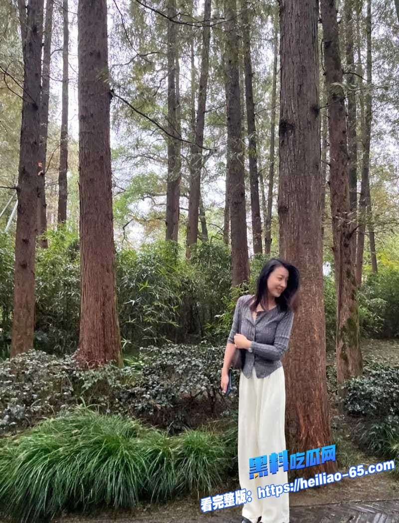 瓜友投稿杭州高颜值美女李娅琳私密视频爆出清纯女神竟和富二代酒店猛干太反差8