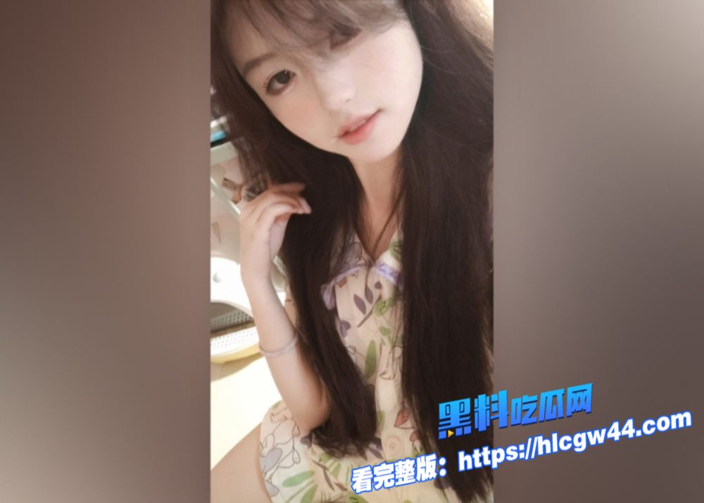 国产高颜值美少女金玧蒽自拍露奶视频流出粉嫩小乳头可惜就是奶子不大 10 国产高颜值美少女金玧蒽自拍露奶视频流出粉嫩小乳头可惜就是奶子不大 10